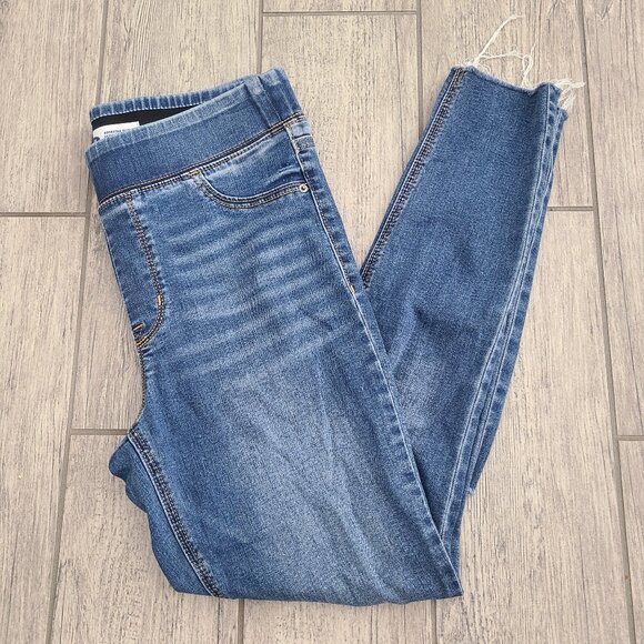 Old Navy Denim - Old Navy Women's Skinny Jeans in Medium Blue Wash